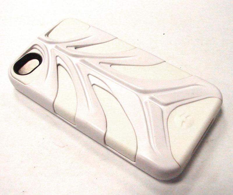 12.U16 Capsule Rebel Protection Solution Phone Case for iPhone 4/4S - Image 1