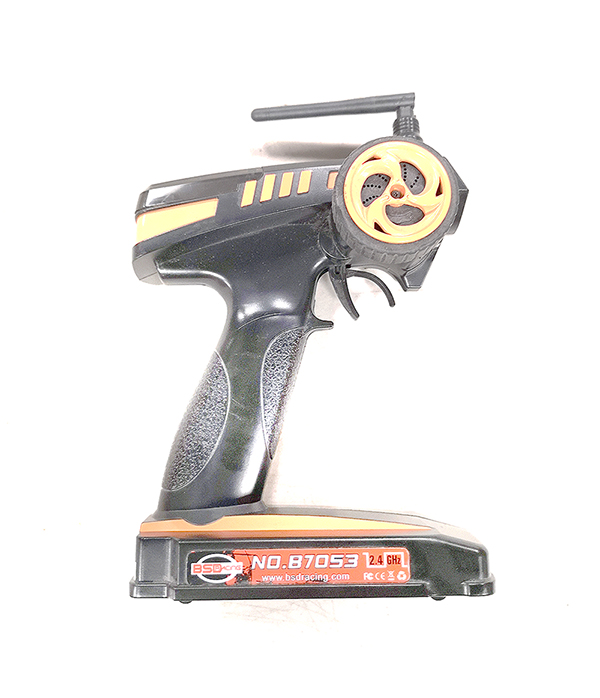 20.ZF161 GT2 Type 2.4GHz Radio Transmitter (like new, take-off) - Image 1