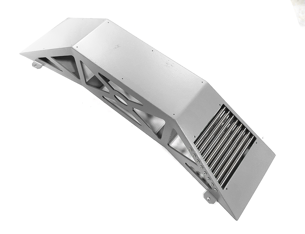 22.ZF178SILVER Metal Display Ramp 375x100x75mm for 1/10 Scale Off-Road (minor scratches) - Image 1