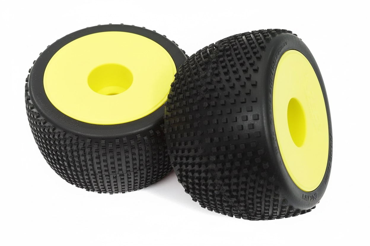 C22498YELLOW X-Wide Monster Wheel & Tire(2)SQ-Pattern (40 size) (O.D.=140mm) - Image 1