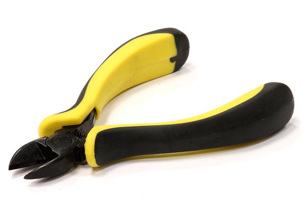 C24358 Medium Size Diagonal Cutting Pliers for Plastic 4.6 Inch Long - Image 1