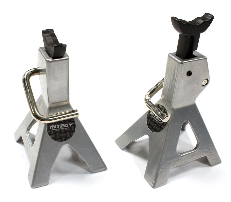 C25427SILVER Realistic Model Jack Stands (2) for 1/10 & 1/8 Scale & Rock Crawler - Image 1