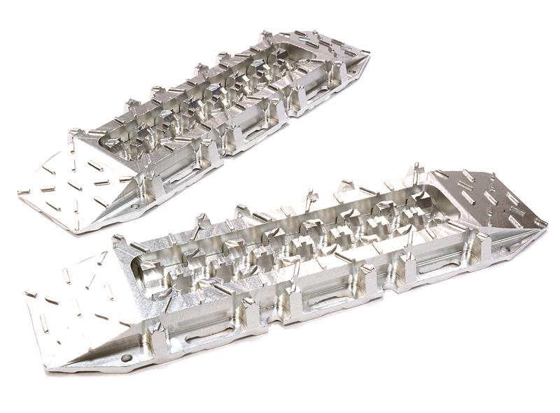 C26217SILVER Realistic Alloy Vehicle Extraction & Recovery Boards for 1/10 Scale Off-Road - Image 1