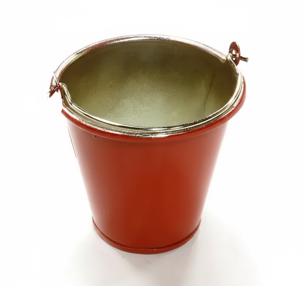 C26608RED Realistic 1/10 Scale 38x36mm Size Metal Bucket for Off-Road Crawling - Image 1