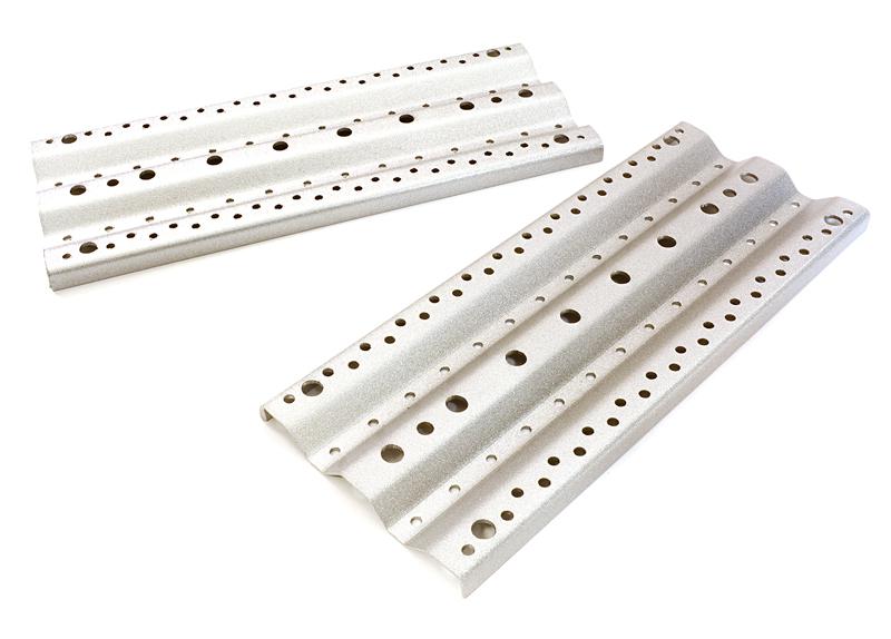 C27187SILVER Realistic Alloy Vehicle Extraction & Recovery Boards for 1/10 Scale Off-Road - Image 1