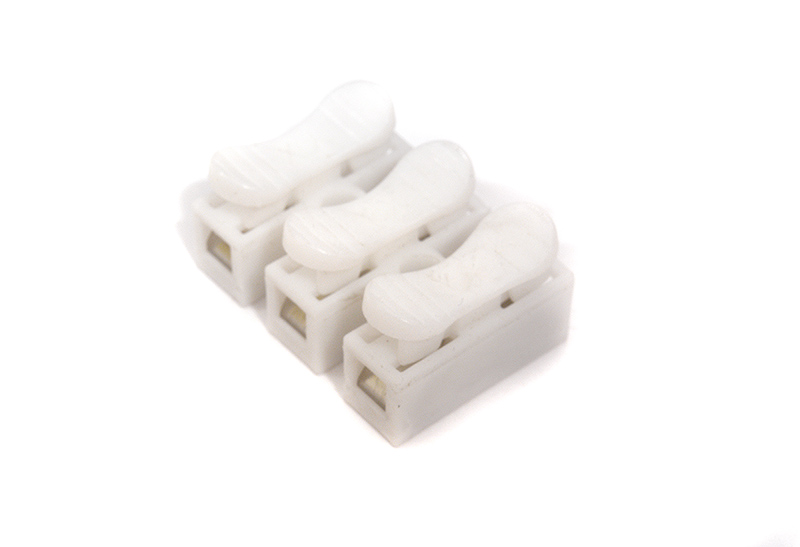 C29812 Easy Contact Medium Wire Connector 3 Channels - Image 1