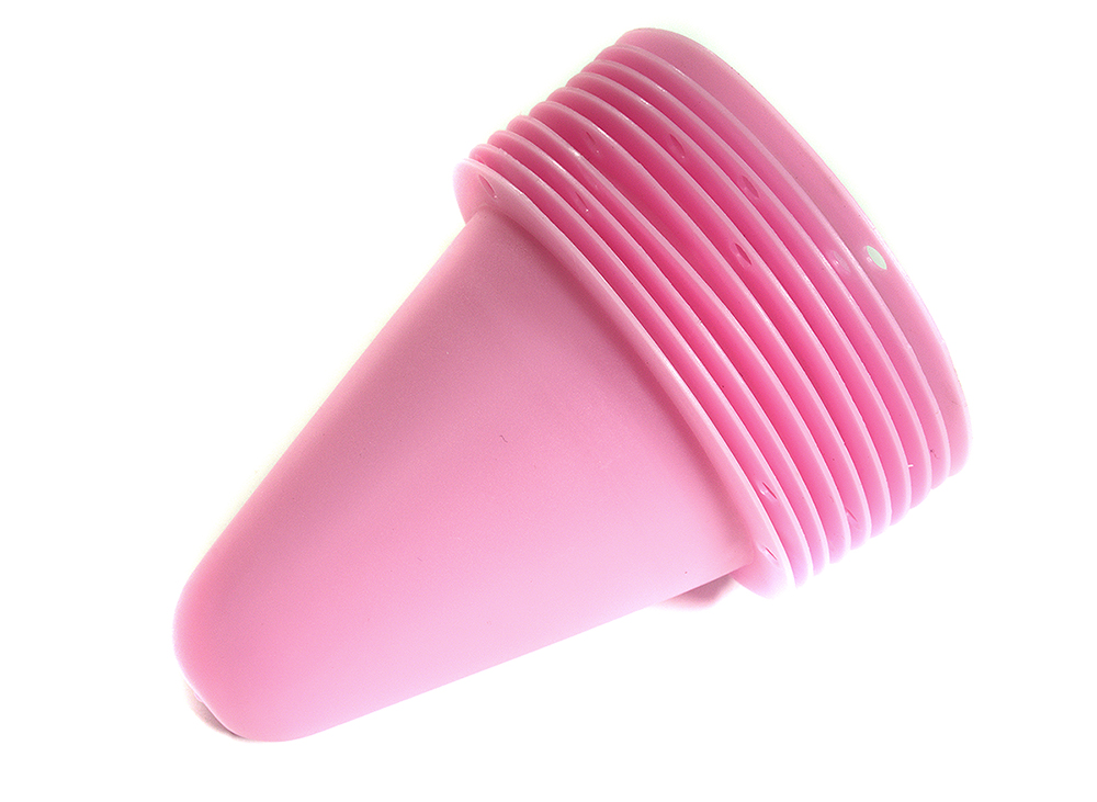 C30311PINK 10pcs Realistic Plastic Traffic Cone 75mm Tall for 1/10 Scale Crawler Truck - Image 1