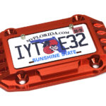 Realistic Red License Plate with Alloy Frame for Axial 1/6 SCX6 RC Cars 250008