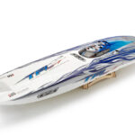 1111Z-F TFL Genesis 940mm Fiberglass Catamaran w/ 3674 2000kV Motor & 120A ESC